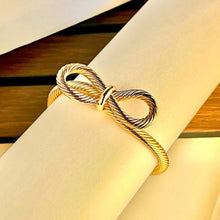 Elegant Twisted Bow Cuff Bracelet - KINYOI