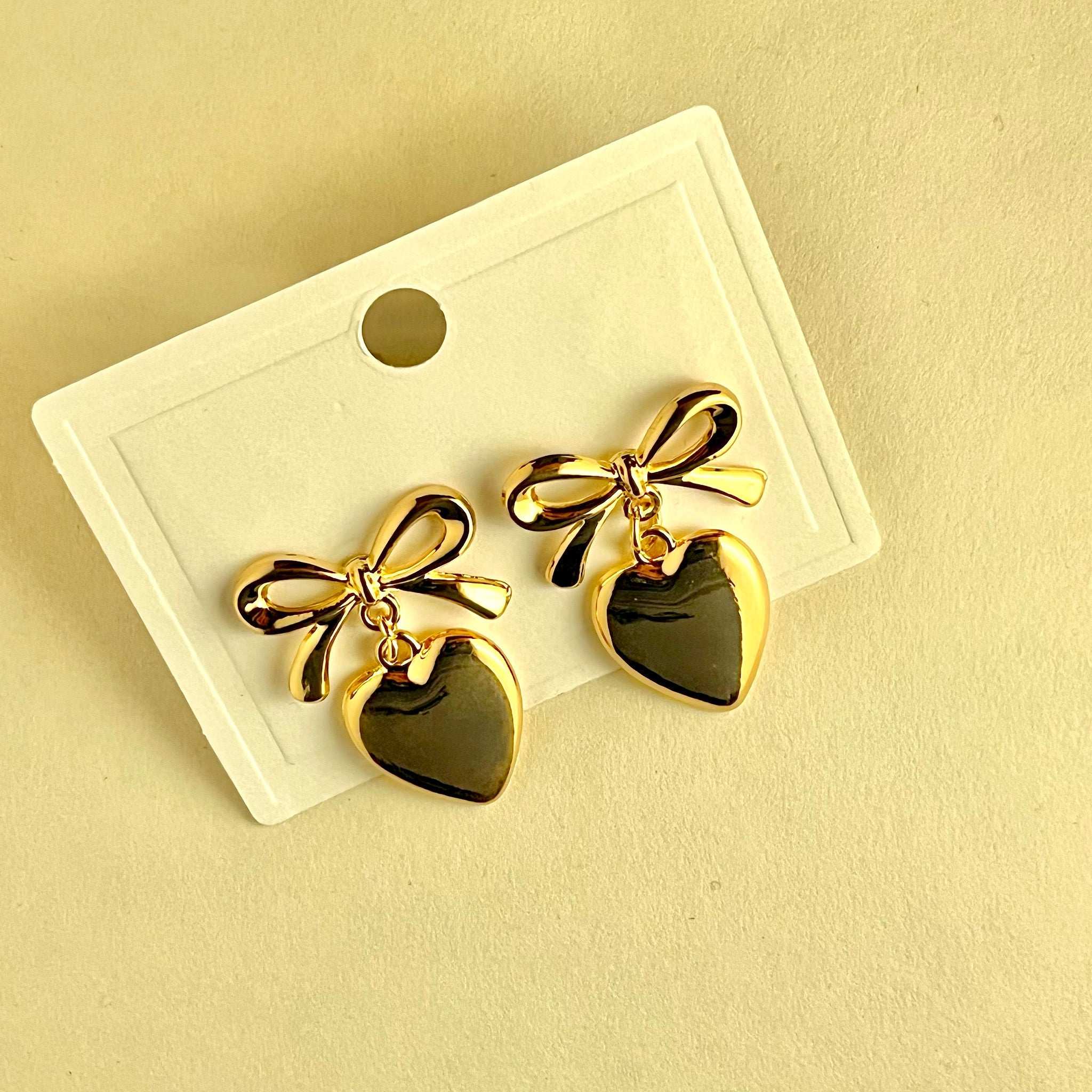 Wrapped With Love Stud Earrings - KINYOI